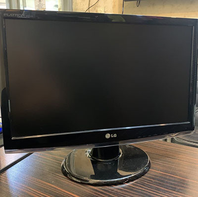 مانيتور الجي LCD w2053s