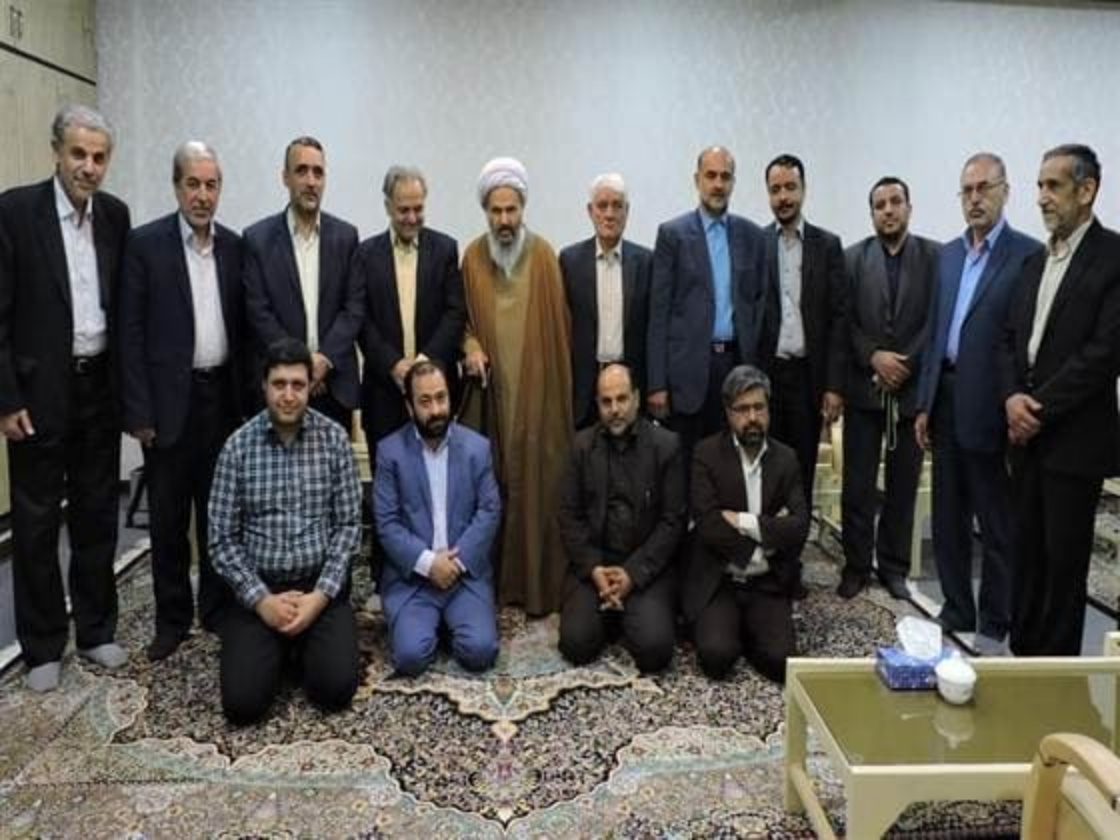 https://s17.picofile.com/file/8418326968/photo_2017_03_31_15_58_28.jpg
