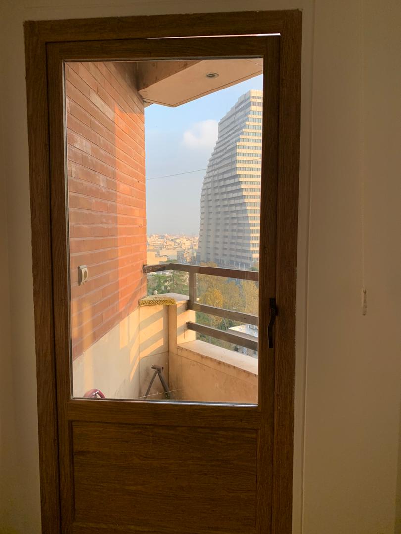 تعمیر درب بالکن