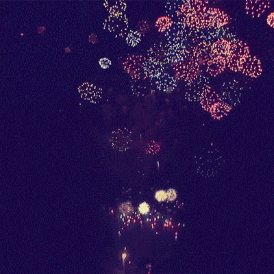 [تصویر:  fireworks_gif_on_Tumblr.gif]